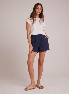  Shorts | Dame Bella Dahl Callie Ruffle Short - Brasiliansk marineblå