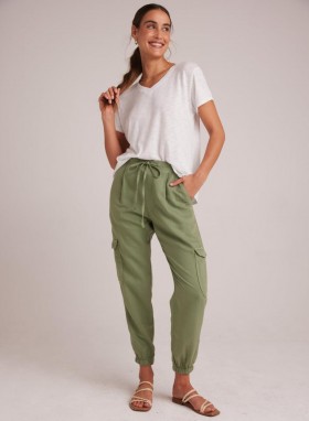  Bukser | Dame Bella Dahl Isla Plisseret Jogger - Lush Foliage